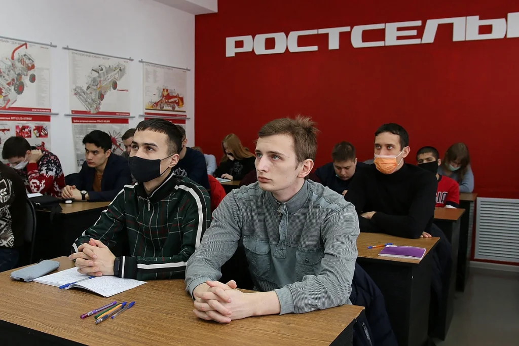  Международная корпоративная программа отметила первый юбилей.